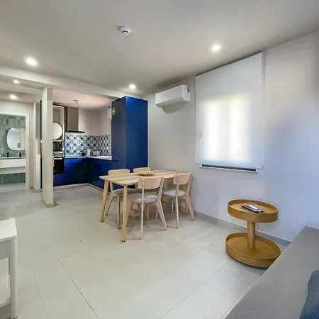 Guest house Seven Seafront Albufeira