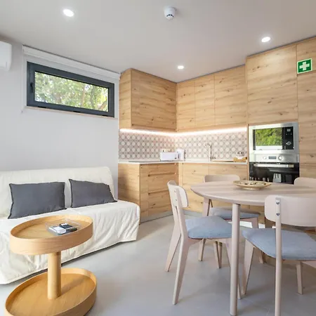 Seven Seafront Guest house Albufeira